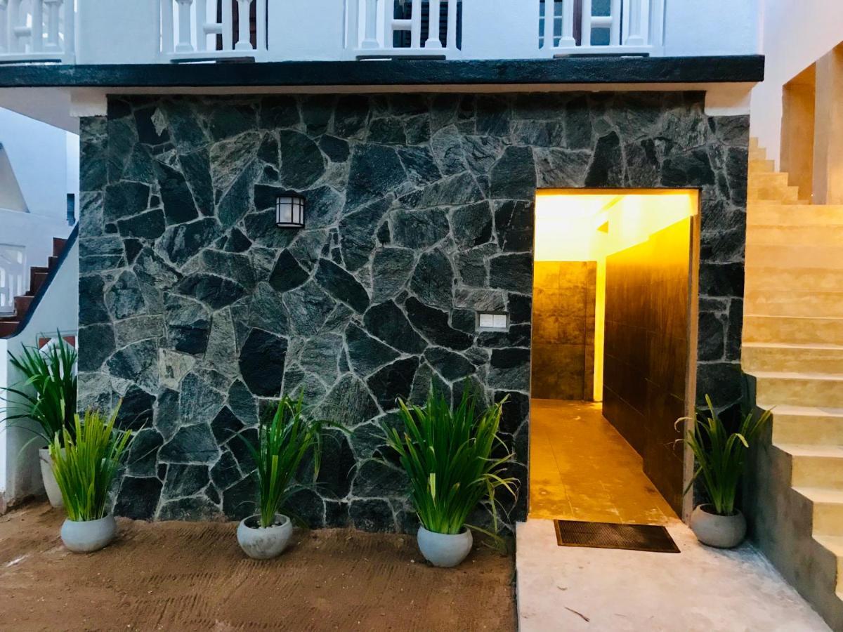 米瑞莎 中央海滩旅馆酒店 外观 照片